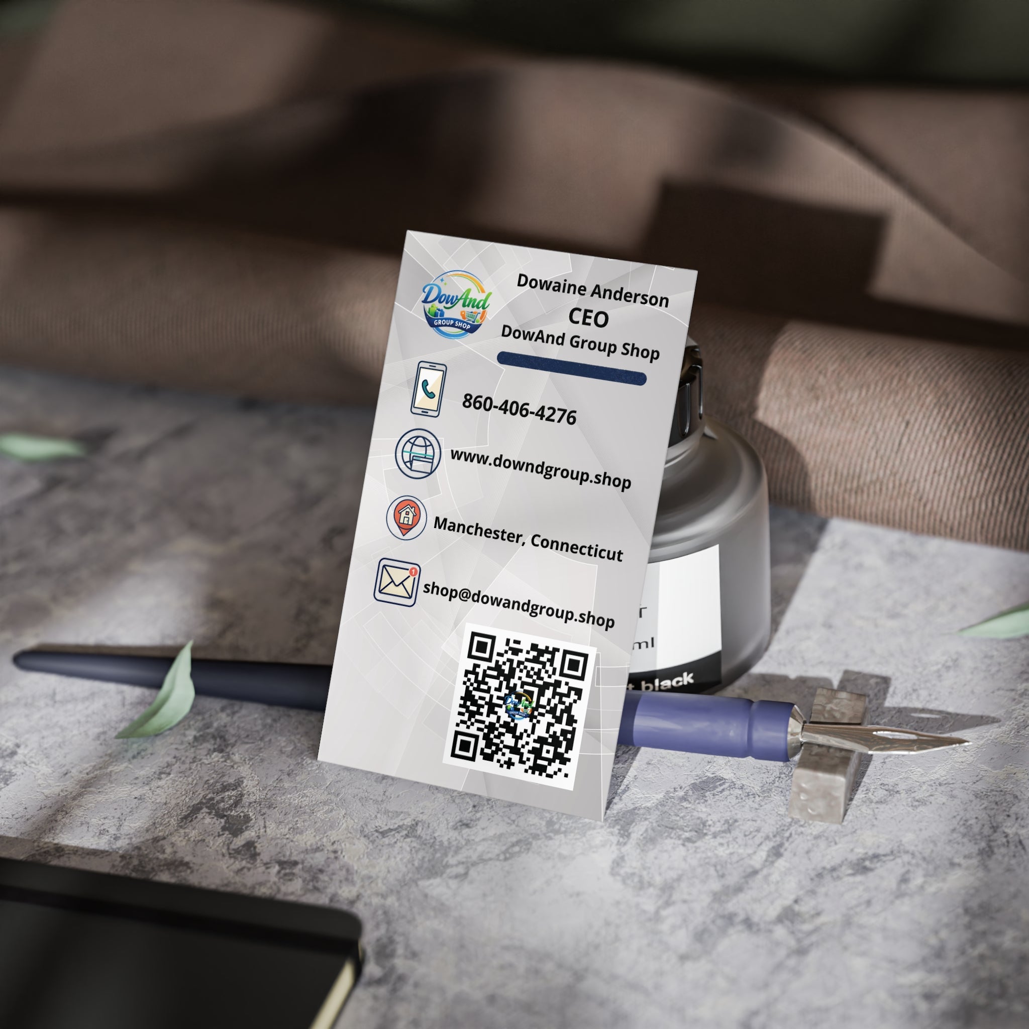 Professional CEO Business Cards — Customizable Contact Card with QR Code