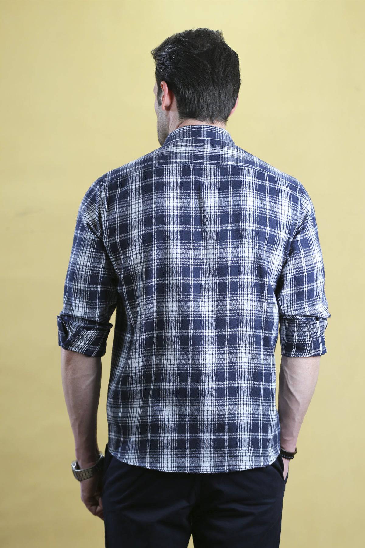 The Woodsman Shirt (The Navy Plaid)