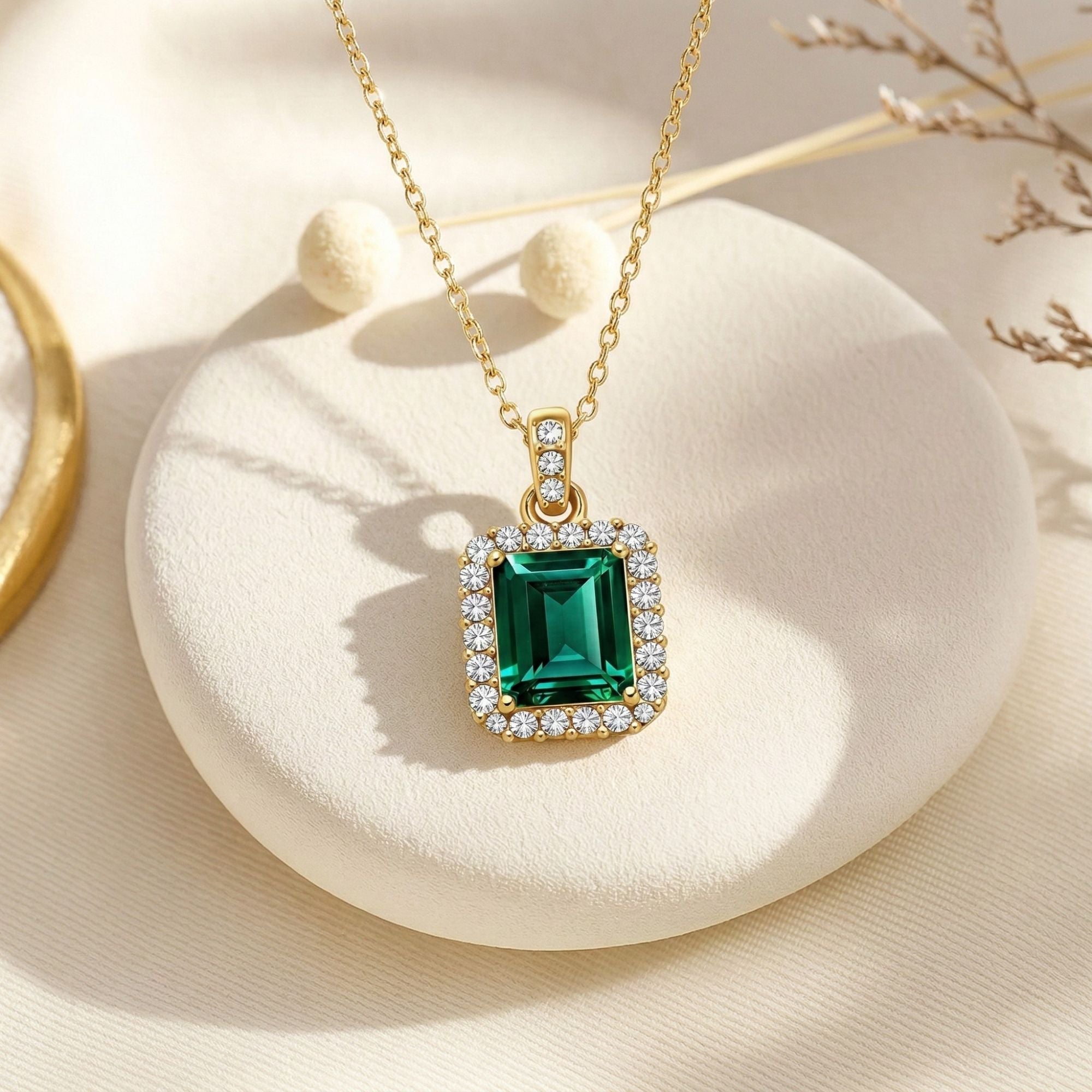 5CT (11mm) Royal Emerald Moissanite Necklace