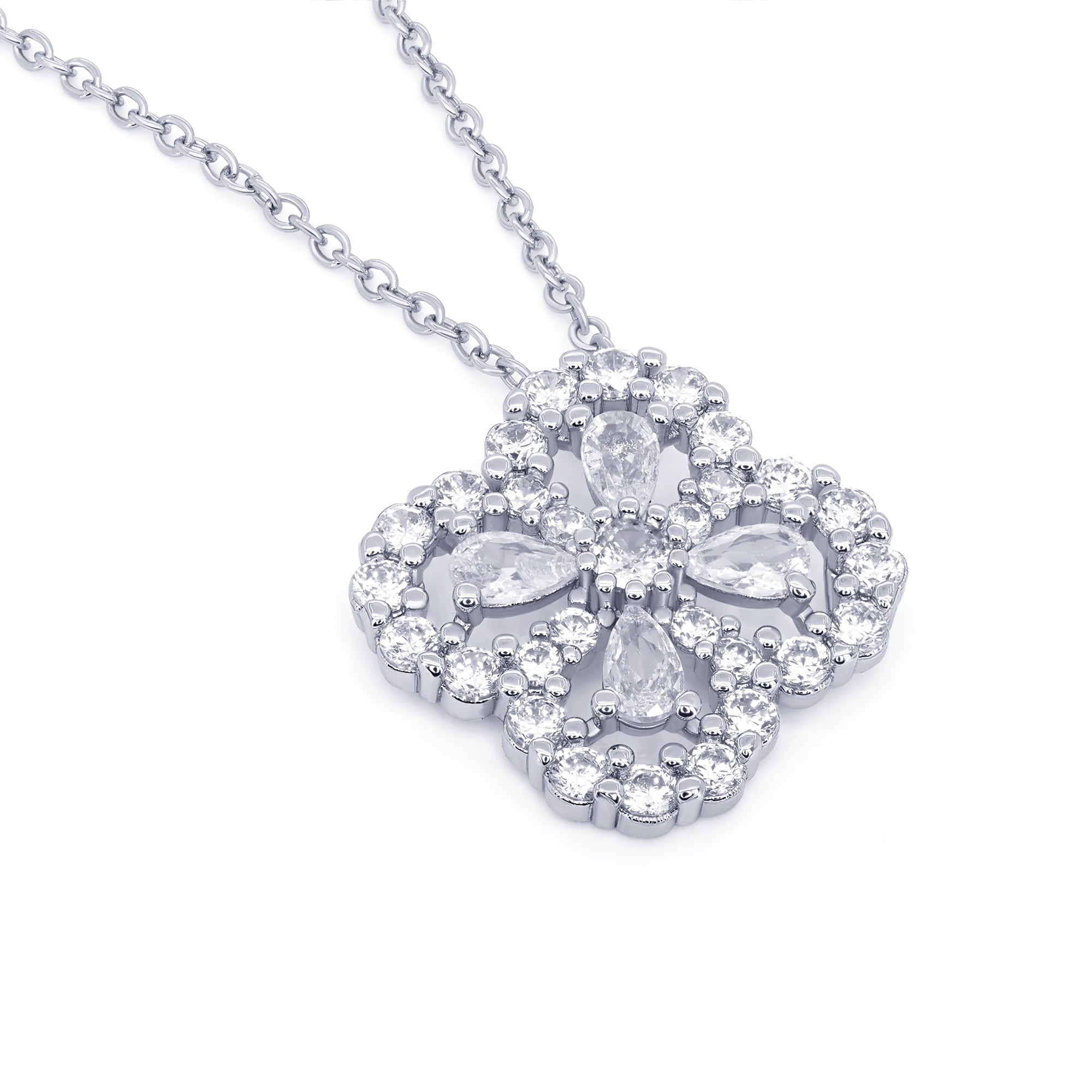 Luxe Clover Pendant Necklace