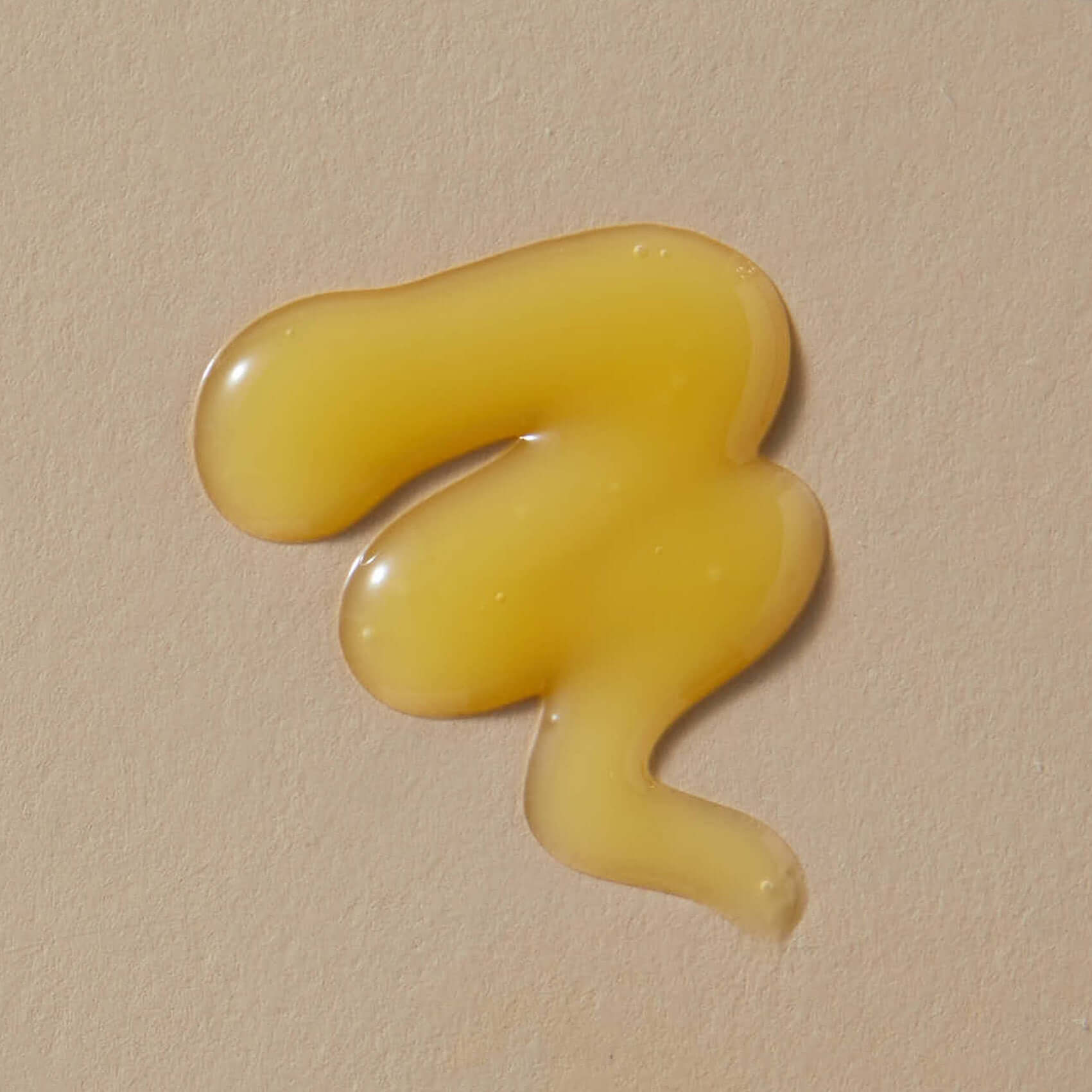 The Iluminist Vitamin C Serum for Dull Skin