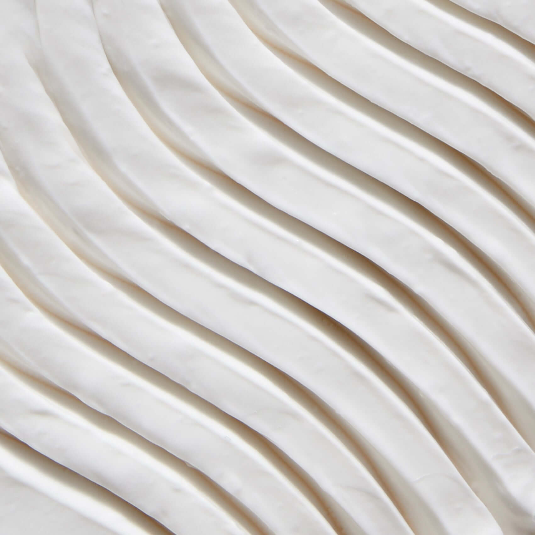 The Knight Cream: Ultra-Moisturizing Night Cream with Hyaluronic Acid and Peptides